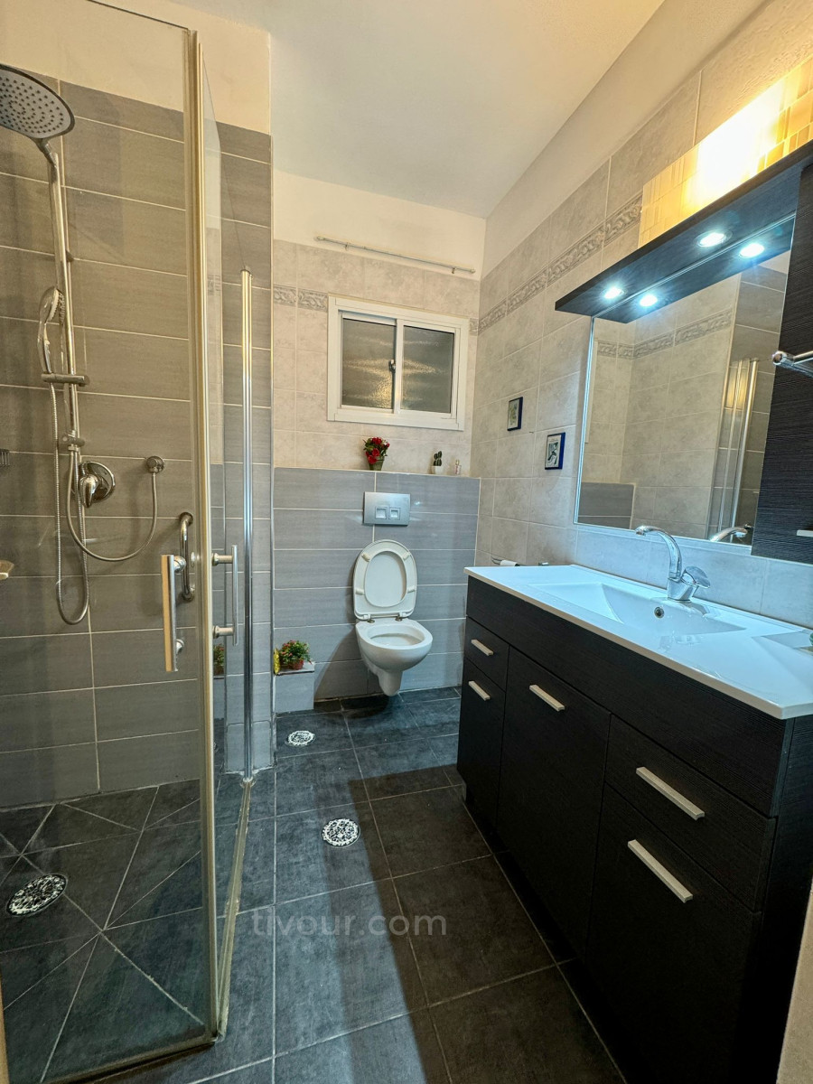 Apartamento 4 cômodos Ashdod Dalet 210-IBL-2044
