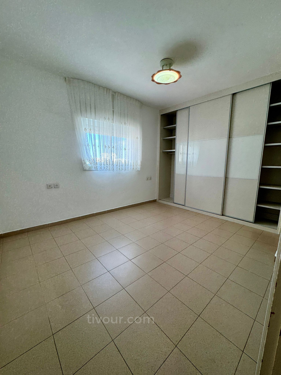 Apartamento 4 cômodos Ashdod Dalet 210-IBL-2044