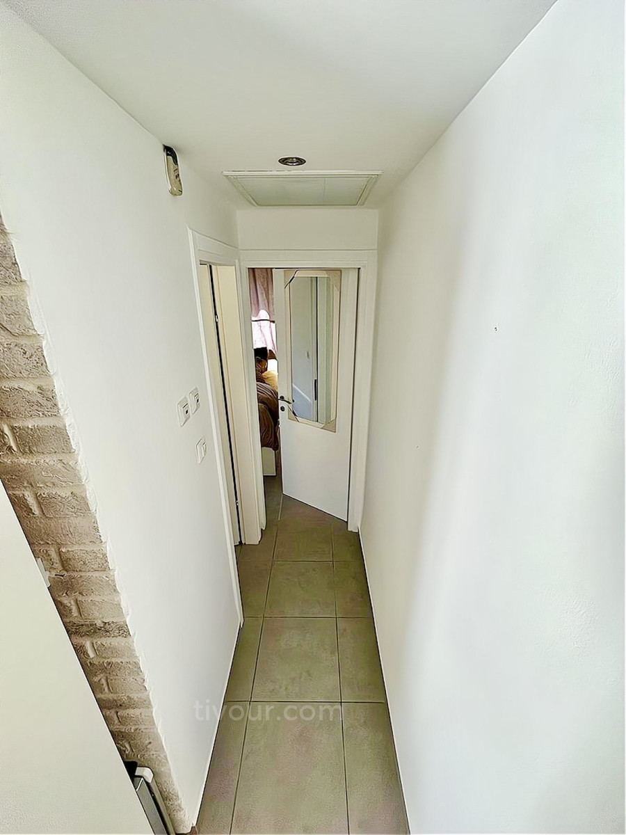 Apartamento 2 cômodos Tel Aviv Levontin 210-IBL-2047