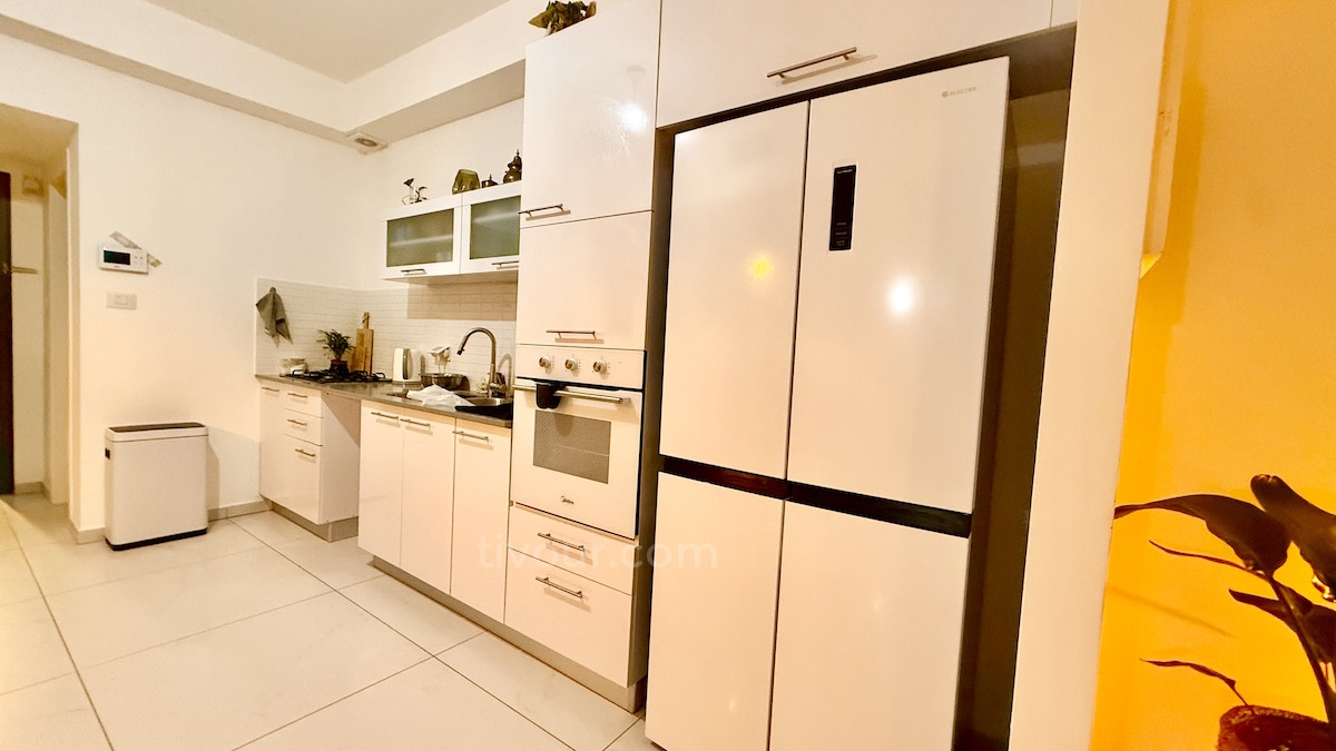 Apartamento 2.5 cômodos Ashdod Het 210-IBL-2052