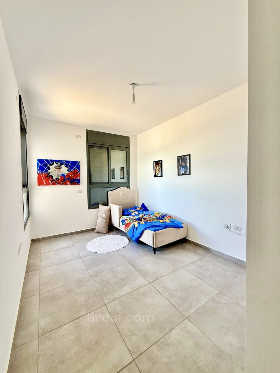 Apartamento 5 cômodos Ashdod À beira-mar 210-IBL-2097