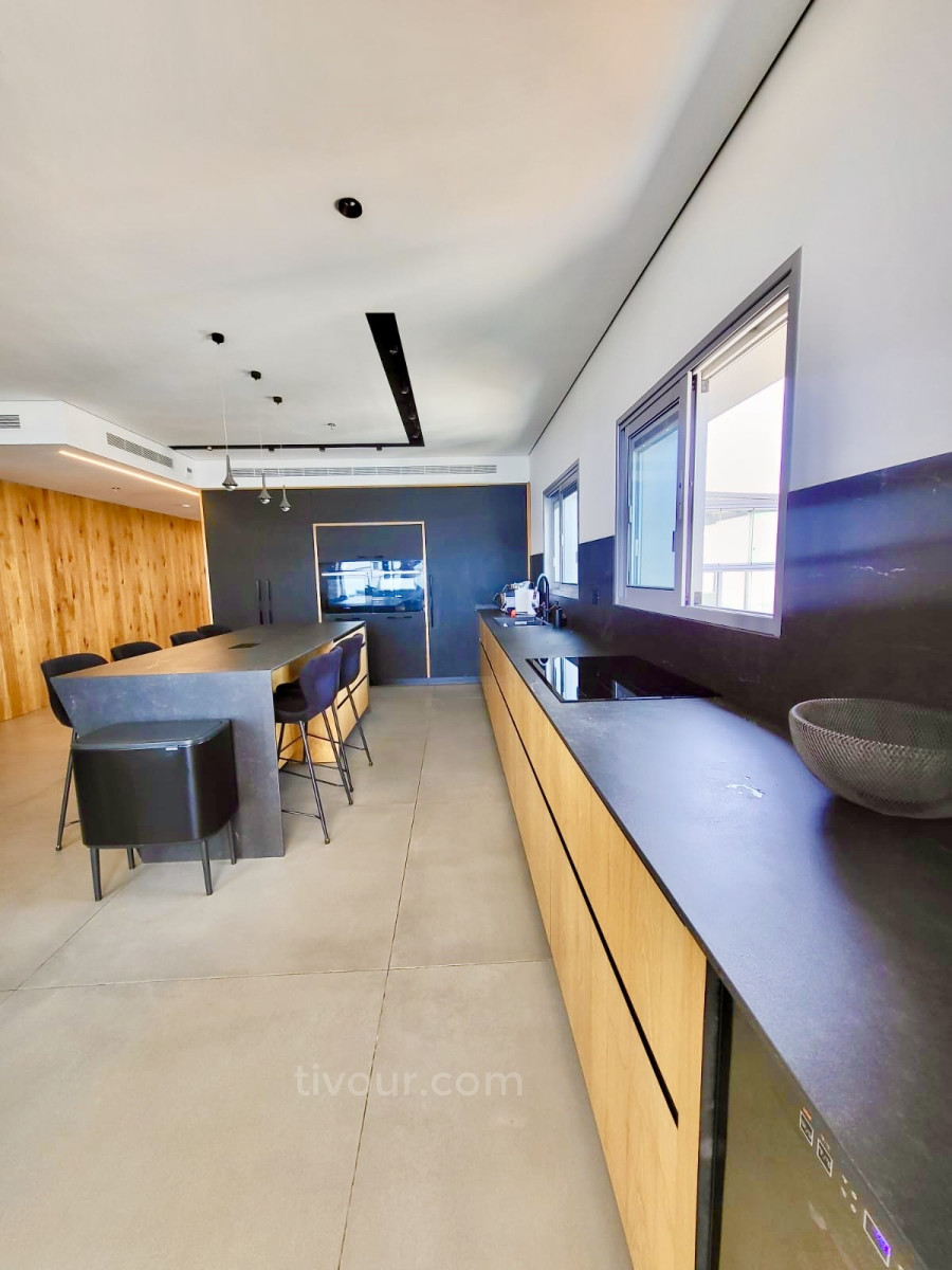 Cobertura 6 cômodos Ashdod Mar 210-IBL-2100