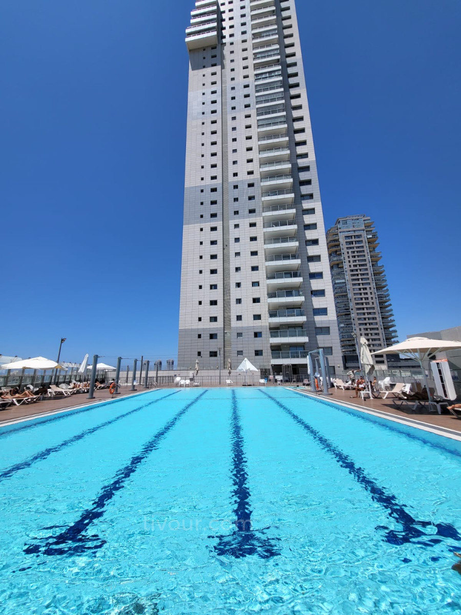 Cobertura 6 cômodos Ashdod Mar 210-IBL-2100