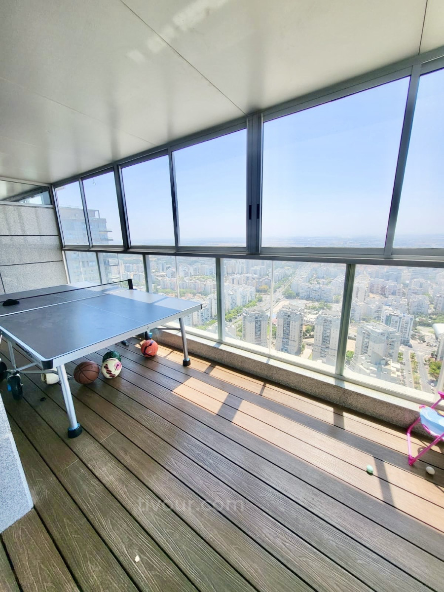 Cobertura 6 cômodos Ashdod Mar 210-IBL-2100