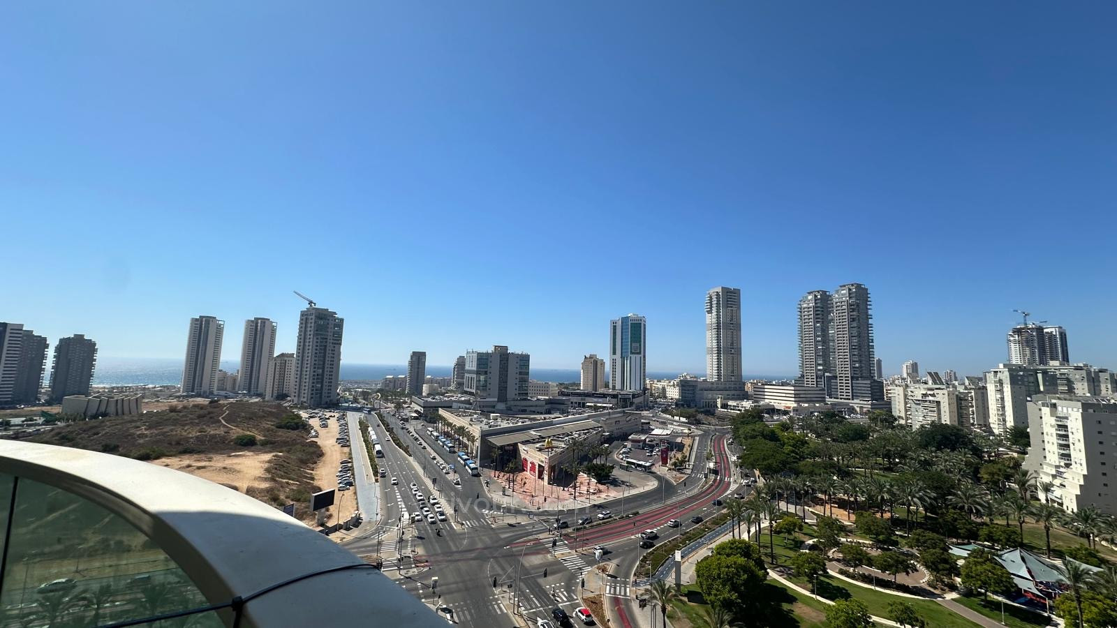 Apartamento 5 cômodos Ashdod City 210-IBL-2102