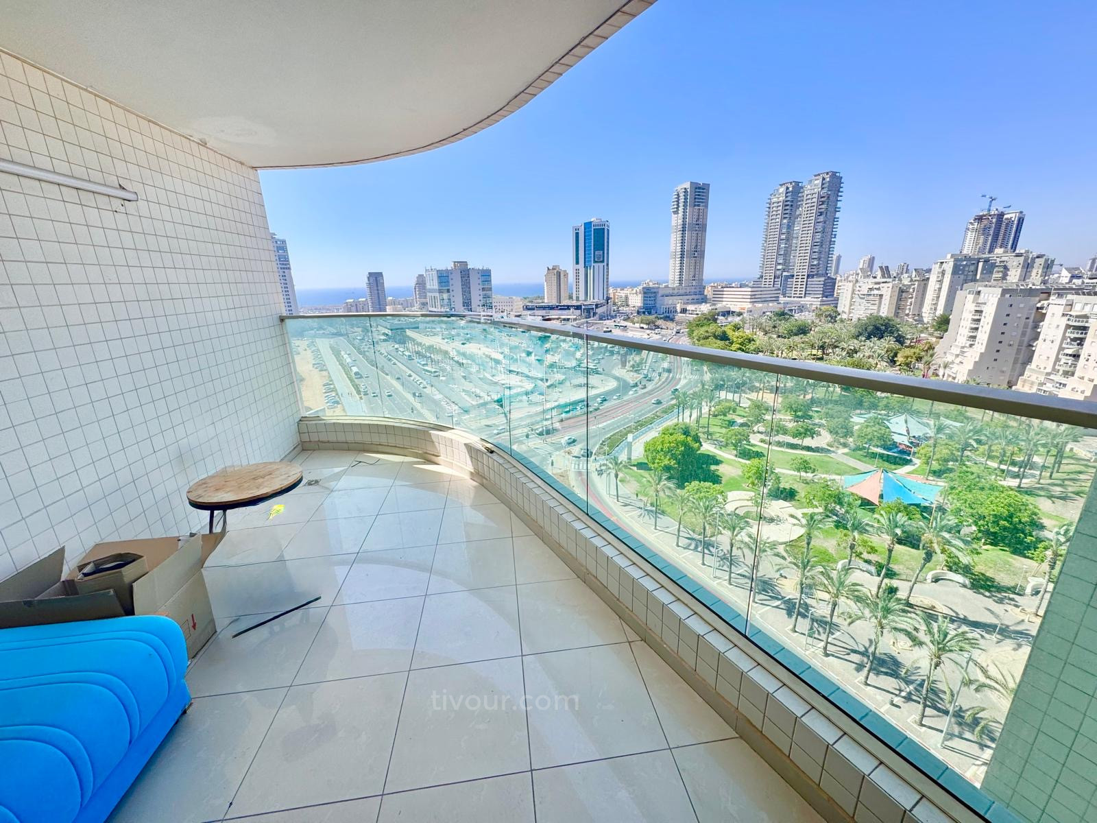 Apartamento 5 cômodos Ashdod City 210-IBL-2102