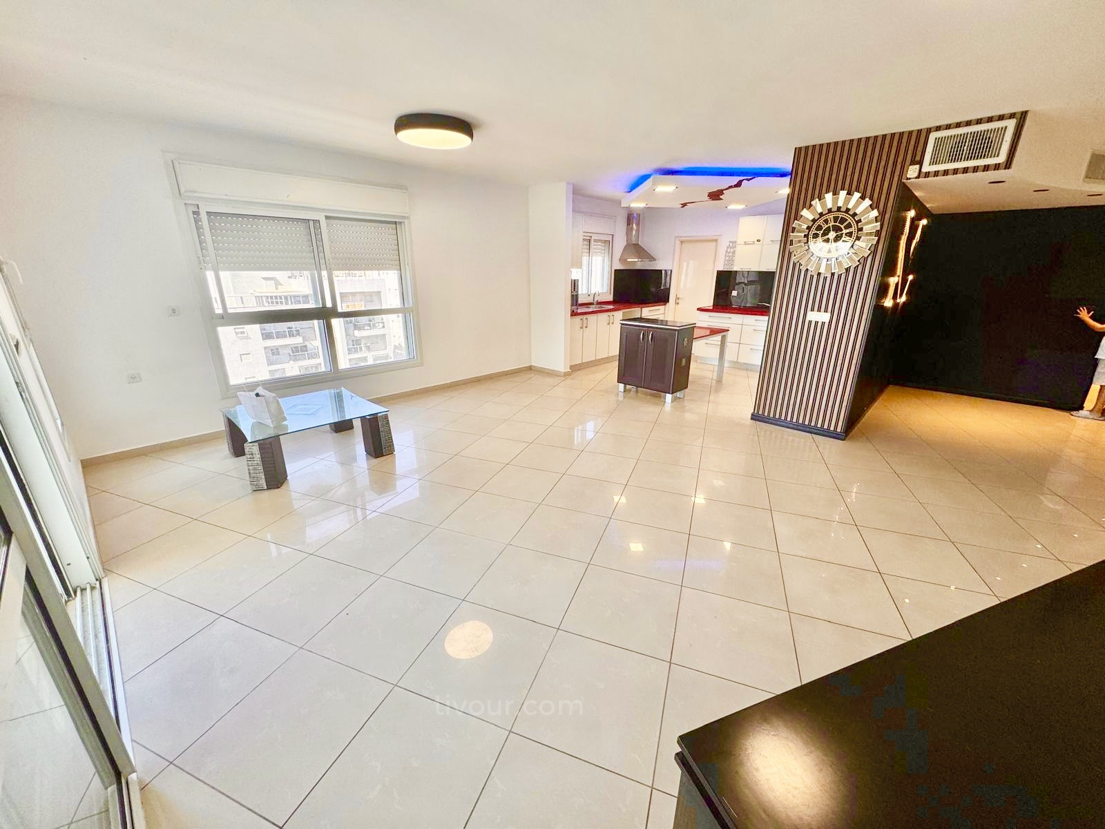 Apartamento 5 cômodos Ashdod City 210-IBL-2102