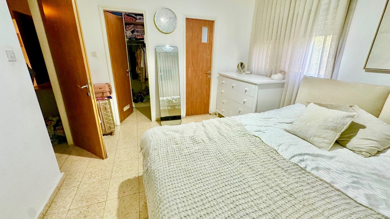 Apartamento 5 cômodos Ashdod Yud Alef 210-IBL-2104