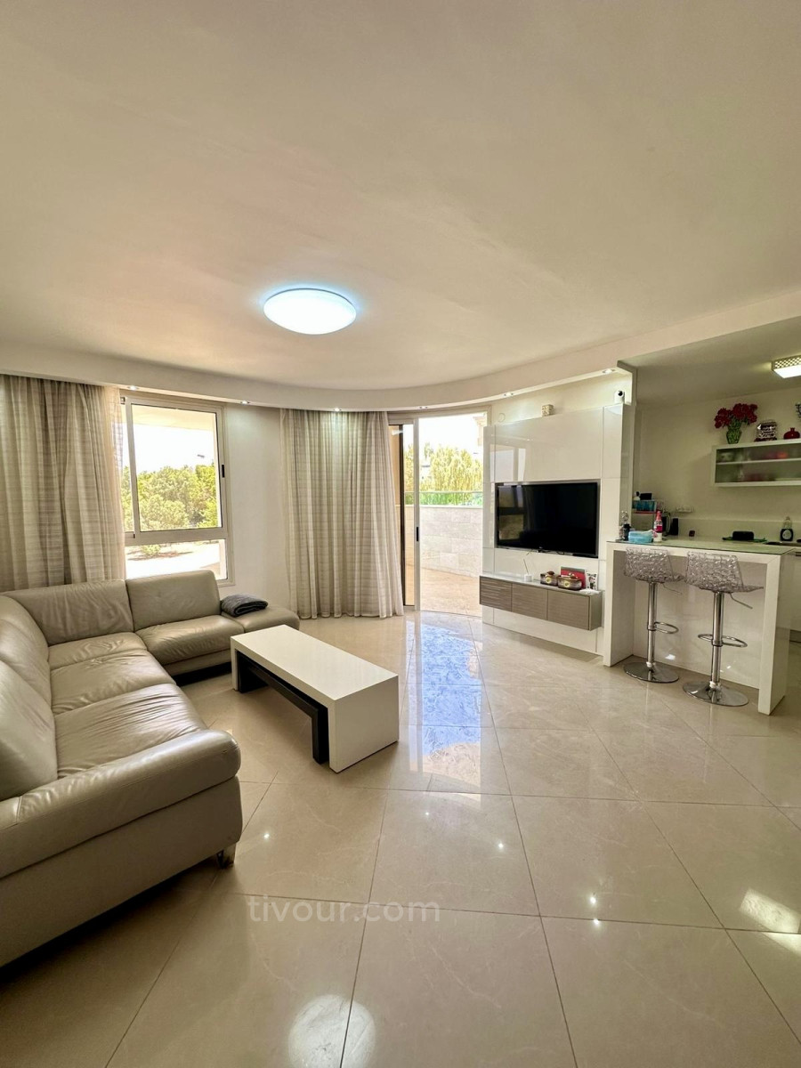 Apartamento 4 cômodos Eilat Eilat 210-IBL-2107