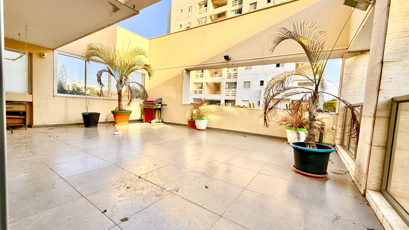 Apartamento 3 cômodos Ashdod Tet vav 210-IBL-2129