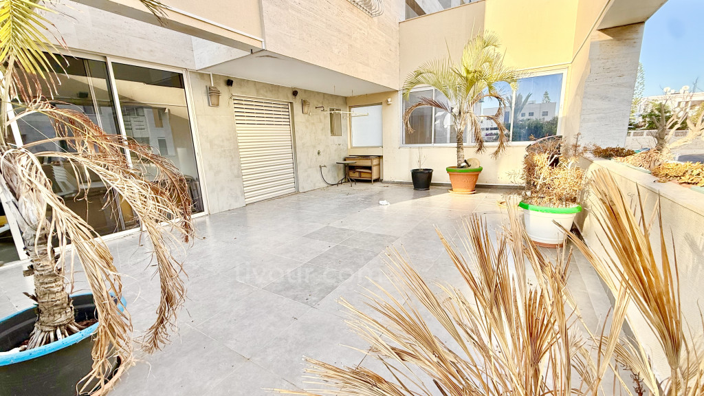 Apartamento 3 cômodos Ashdod Tet vav 210-IBL-2129