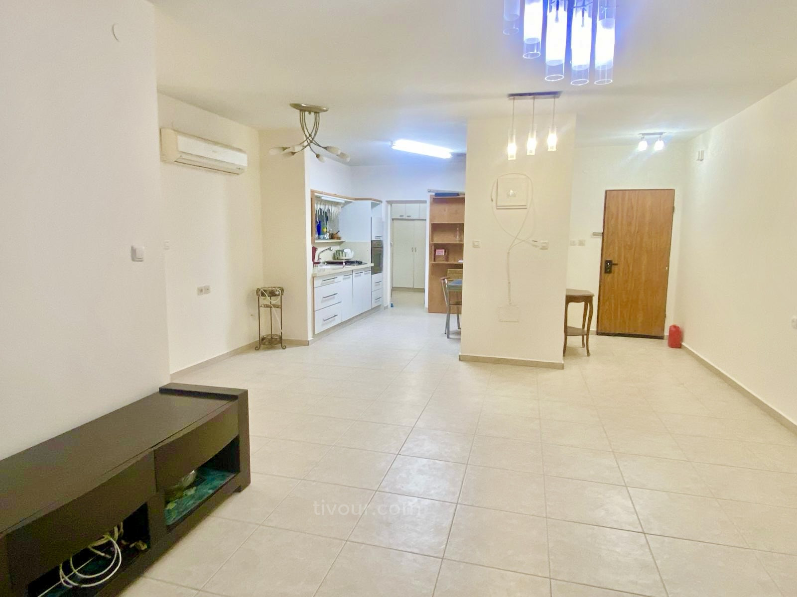 Apartamento 4 cômodos Ashdod City 210-IBL-2131