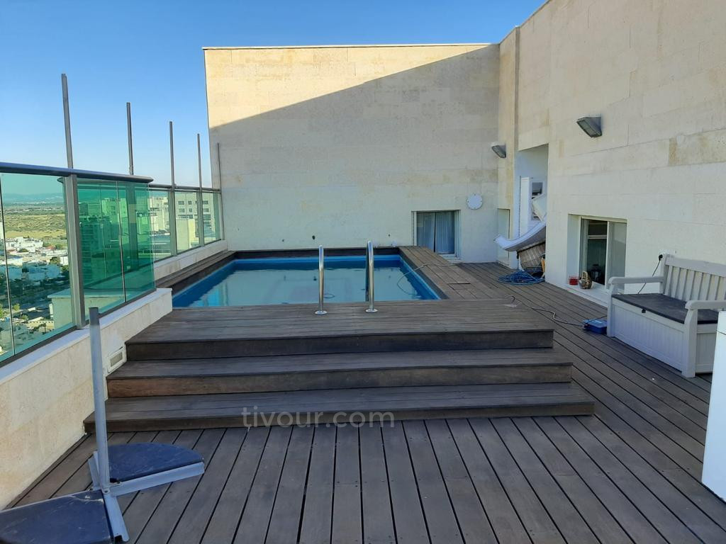 Cobertura 5 cômodos Ashdod Tet Zain 210-IBL-2133