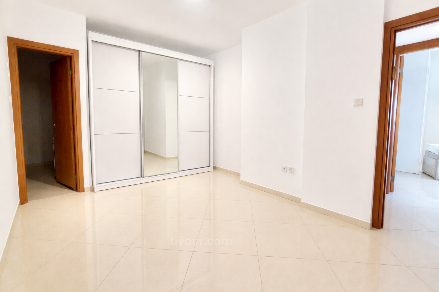 Apartamento 5 cômodos Ashdod Yud Zayin 210-IBL-2137