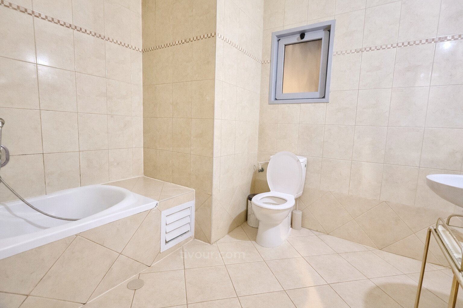 Apartamento 5 cômodos Ashdod Yud Zayin 210-IBL-2137