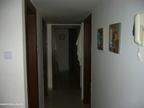 Apartamento garden 4.5 cômodos Ashdod Tet vav 210-IBL-943
