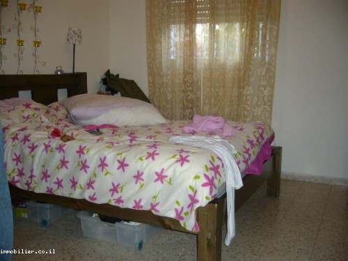 Apartamento garden 4.5 cômodos Ashdod Tet vav 210-IBL-943