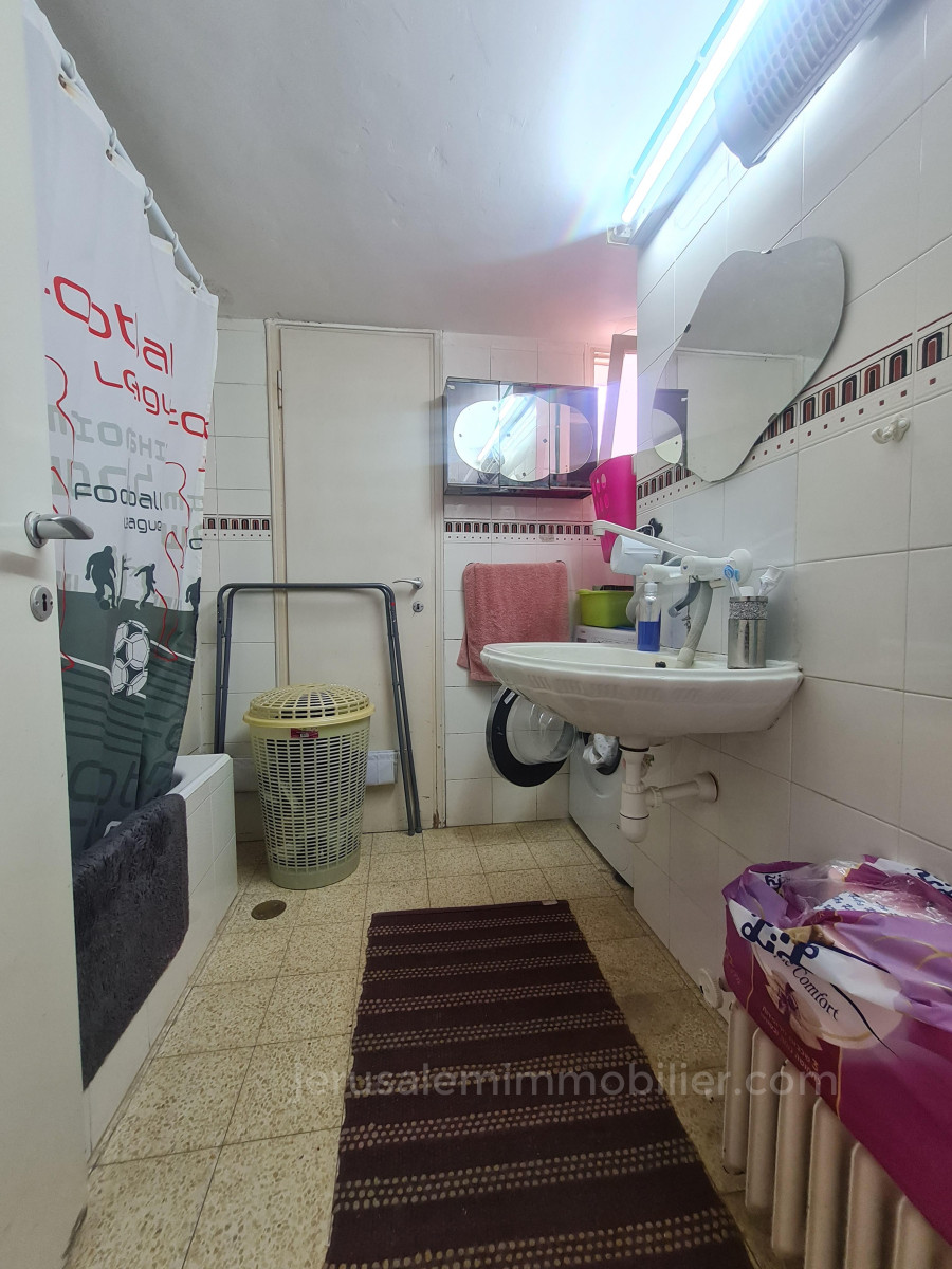 Apartamento 2 cômodos Jerusalém Beit Vagan 226-IBL-1746