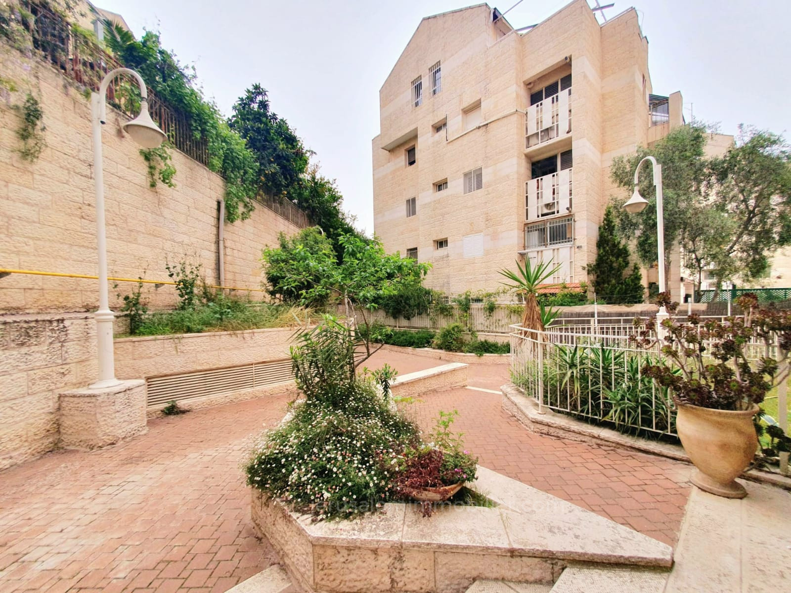 Apartamento 3.5 cômodos Jerusalém Ramat Bet Hakerem 226-IBL-1782
