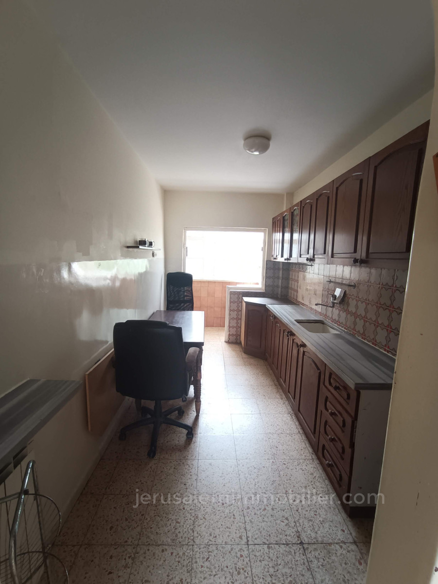 Apartamento 4 cômodos Jerusalém Rasko 226-IBL-1790