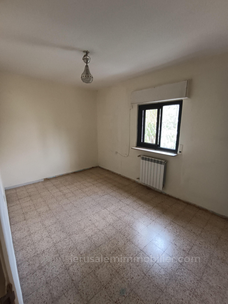 Apartamento 4 cômodos Jerusalém Rasko 226-IBL-1790