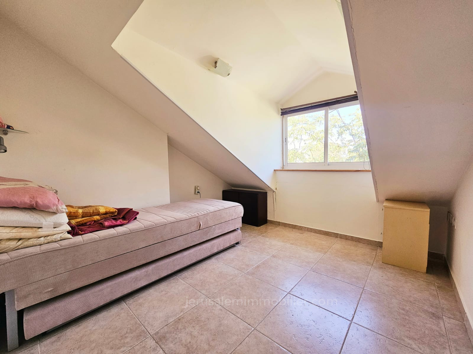 Duplex 4 cômodos Jerusalém Baka 226-IBL-1800