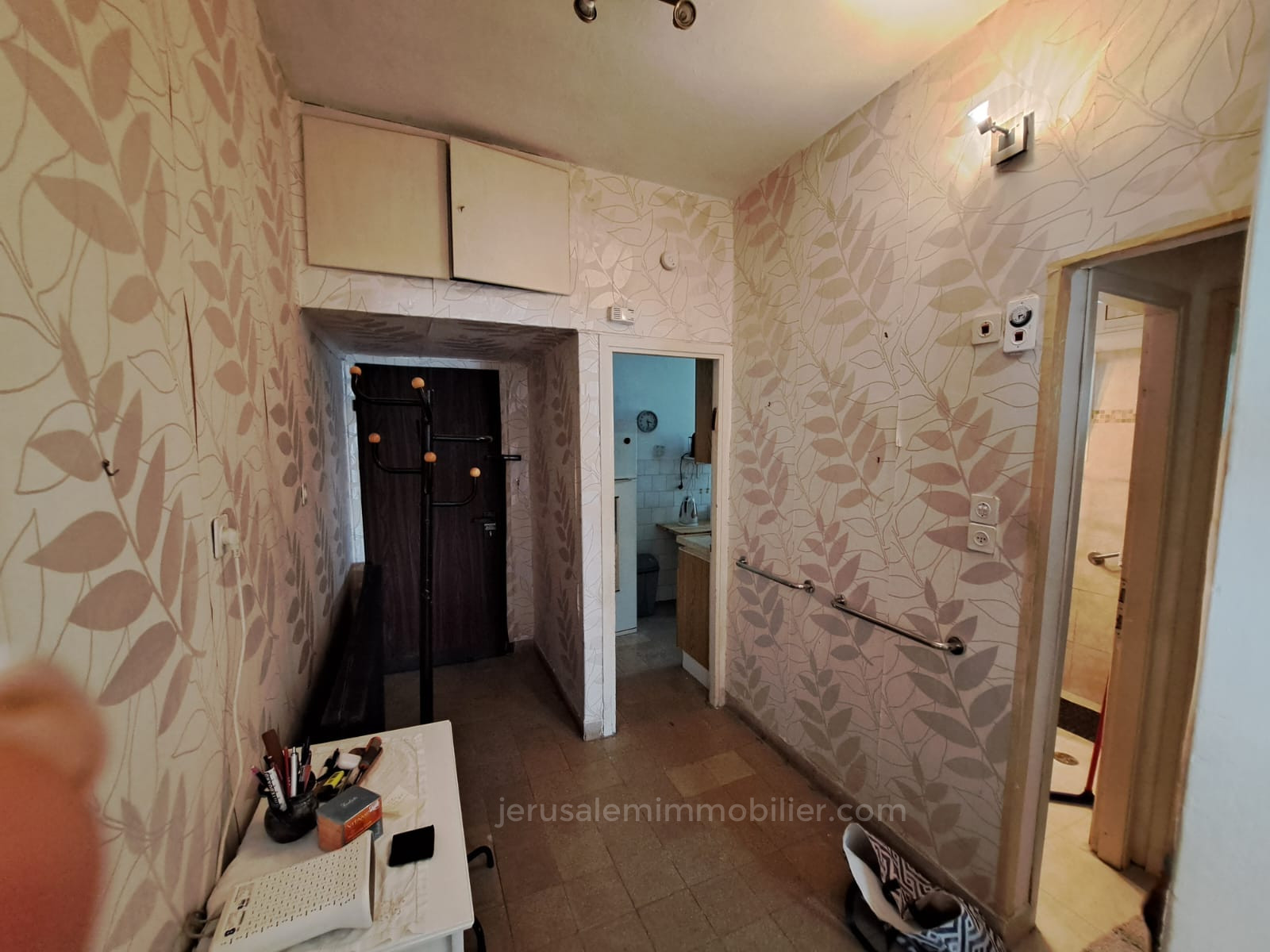 Apartamento 2 cômodos Jerusalém Moshava Germanit 226-IBL-1802