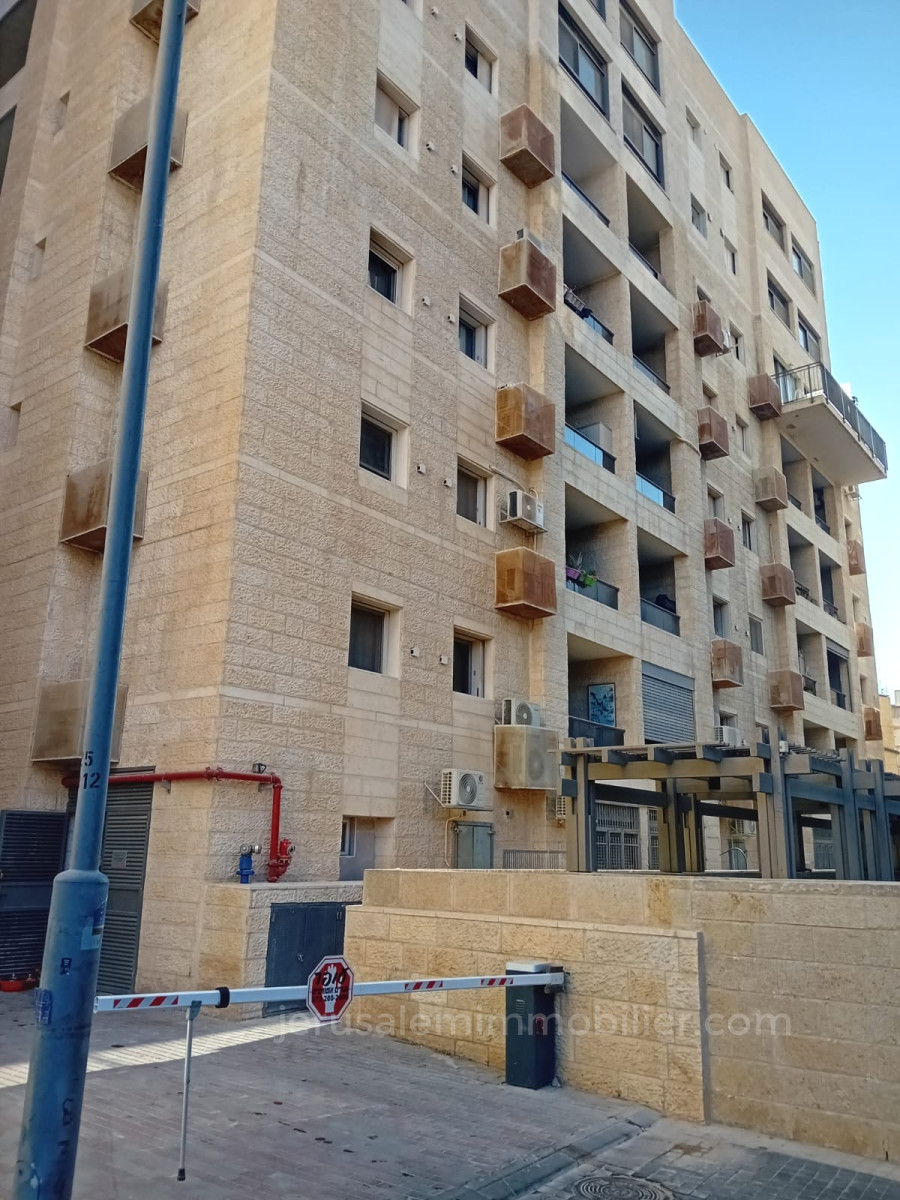Apartamento 2 cômodos Jerusalém Centro da cidade 226-IBL-1809