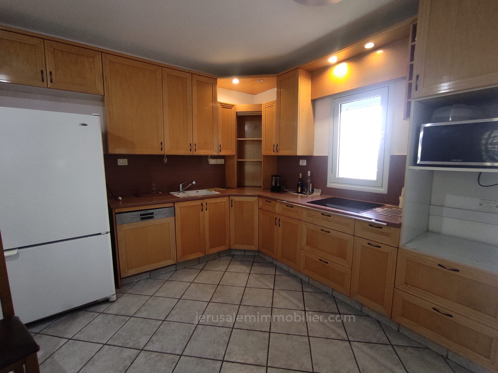 Apartamento 5 cômodos Jerusalém Malha 226-IBL-1810