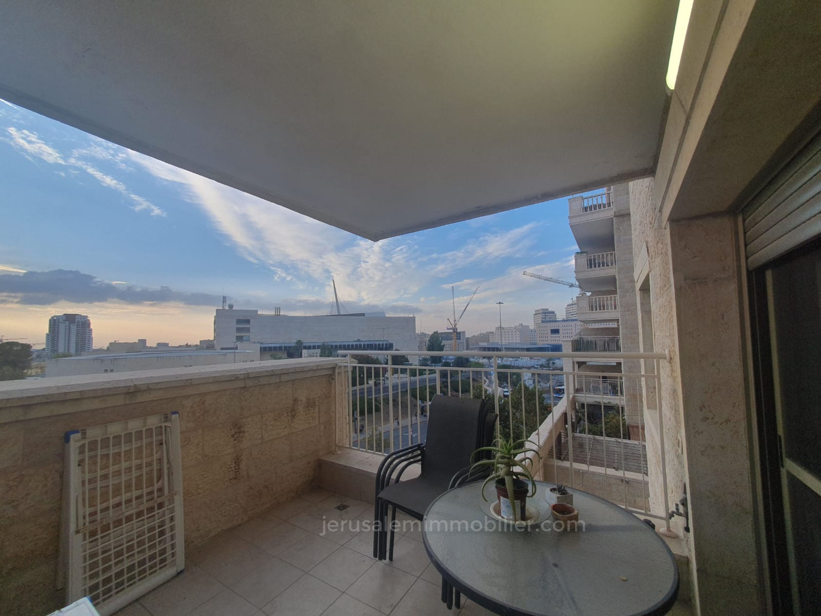 Apartamento 3 cômodos Jerusalém Kiryat haleum 226-IBL-1811