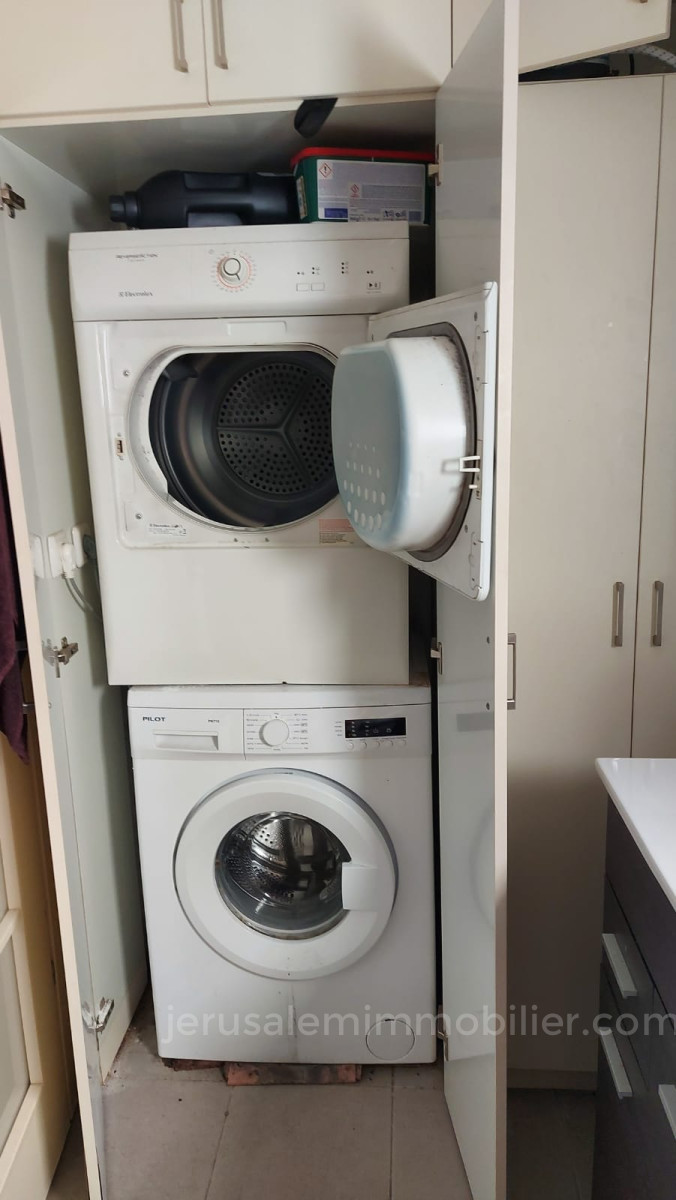 Apartamento 2 cômodos Jerusalém Katamon hayeshana 226-IBL-1813