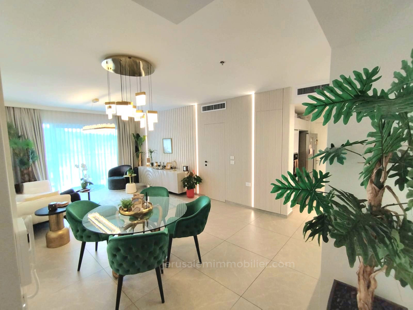 Apartamento 3 cômodos Jerusalém Centro da cidade 226-IBL-1858