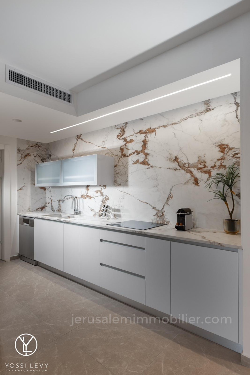 Apartamento 3 cômodos Jerusalém Centro da cidade 226-IBL-1858