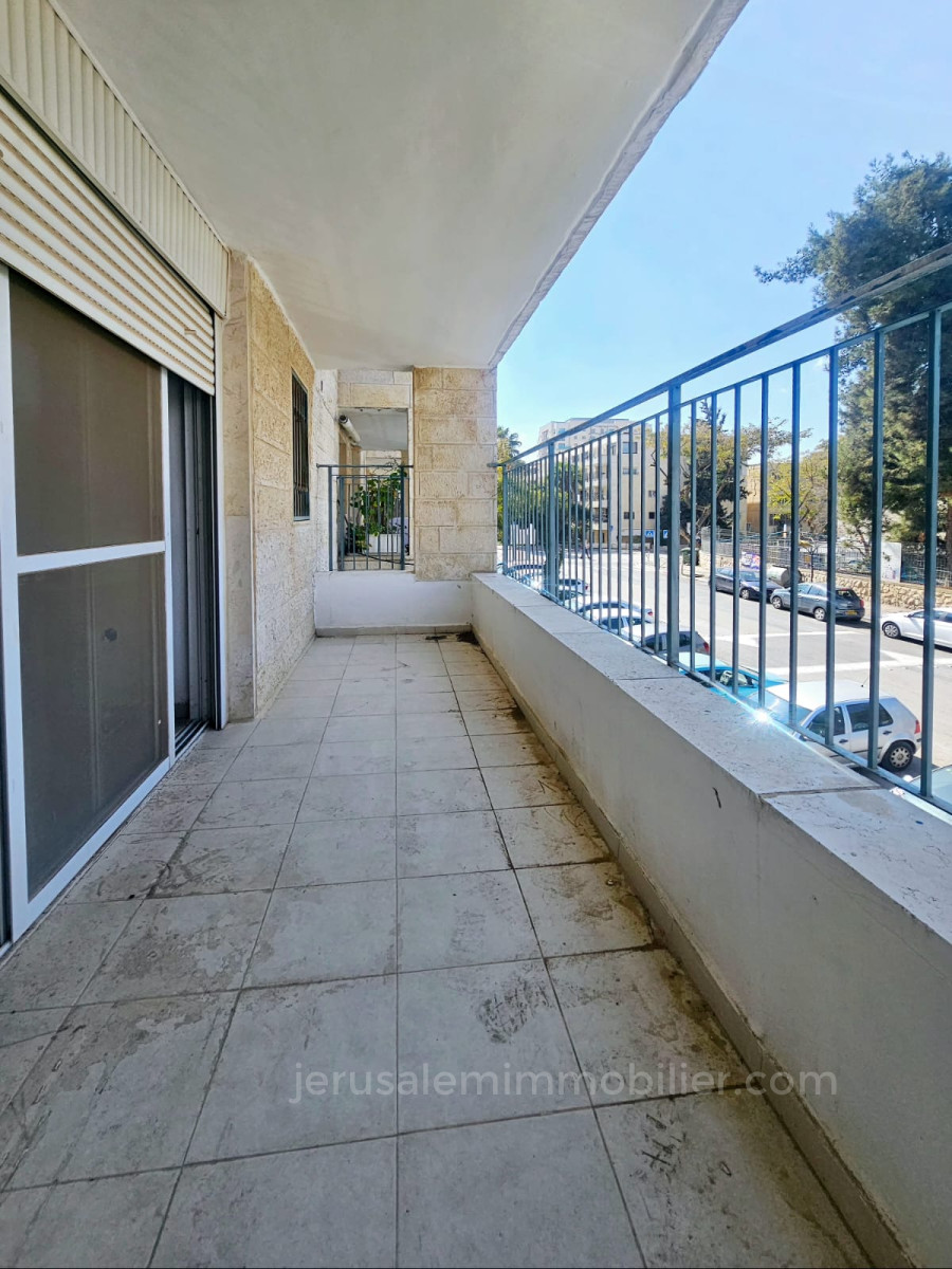 Apartamento 5 cômodos Jerusalém Baka 226-IBL-1877