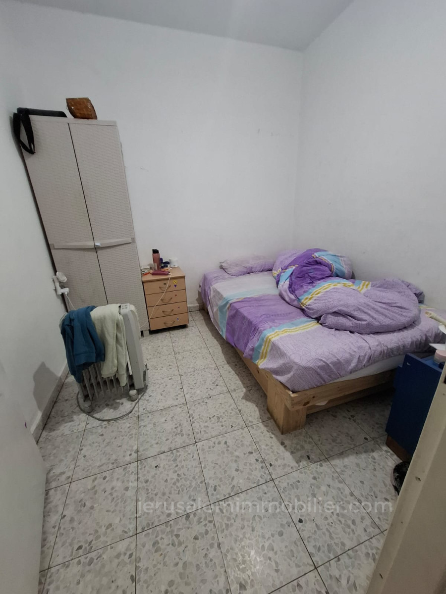 Apartamento 2 cômodos Jerusalém Baka 226-IBL-1884