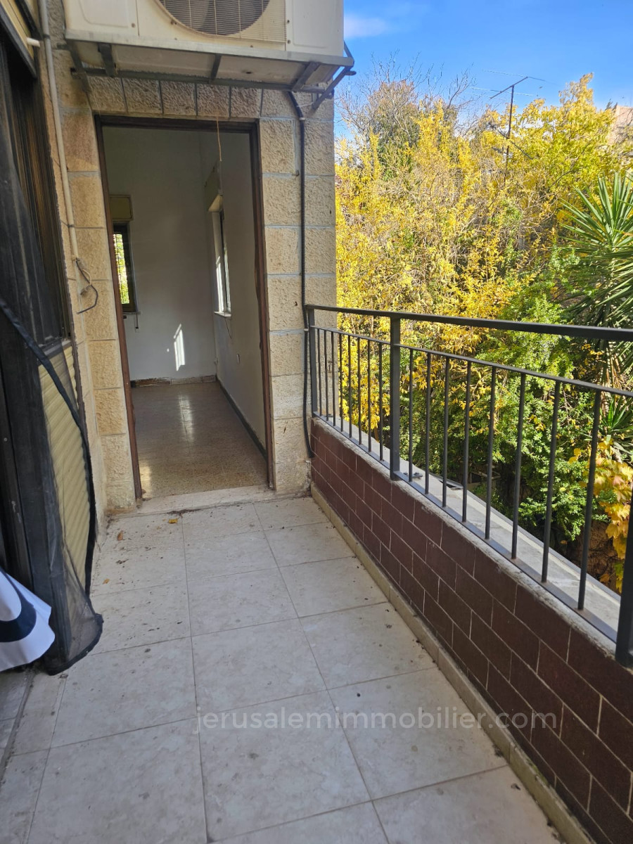 Apartamento 4 cômodos Jerusalém Baka 226-IBL-1886