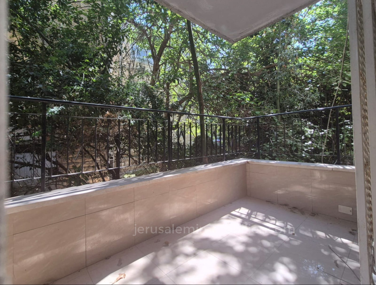 Apartamento 4 cômodos Jerusalém Arnona 226-IBL-1893