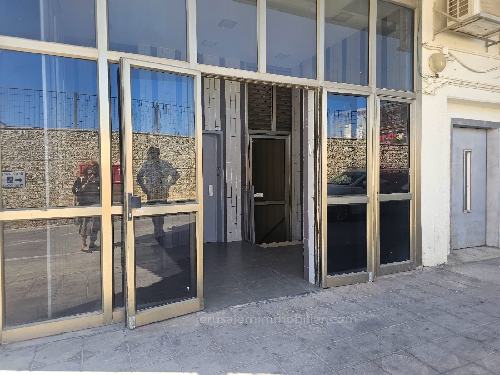 Escritórios 7 cômodos Jerusalém Talpiot 226-IBL-1899
