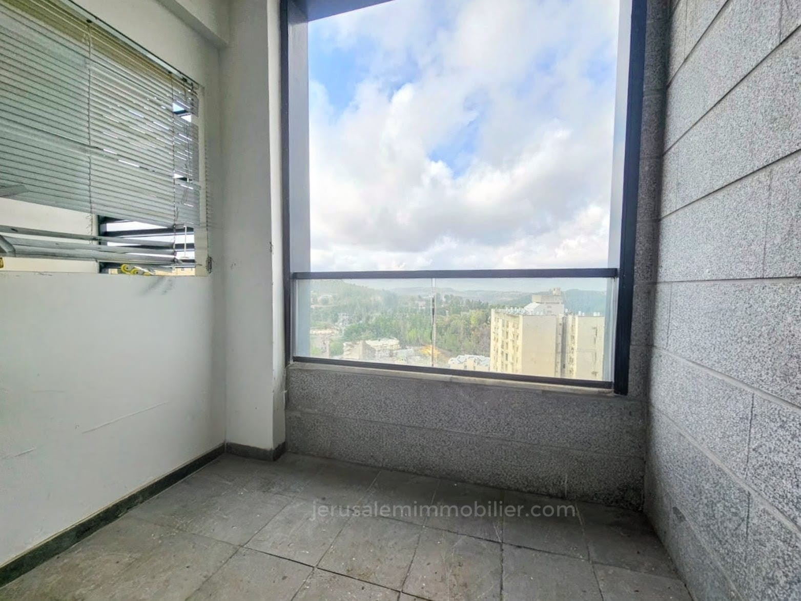 Apartamento 2 cômodos Jerusalém Kiryat Yovel 226-IBL-1909