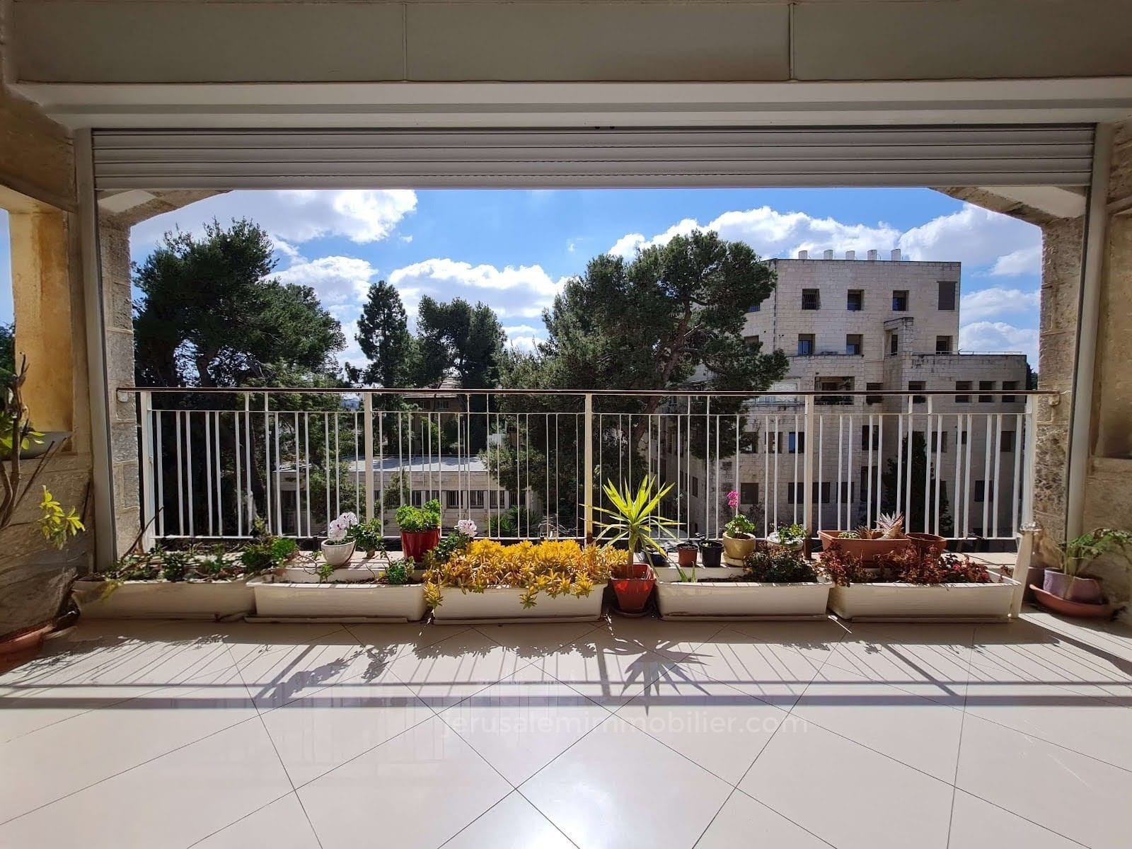 Apartamento 4.5 cômodos Jerusalém Katamon hayeshana 226-IBL-1910