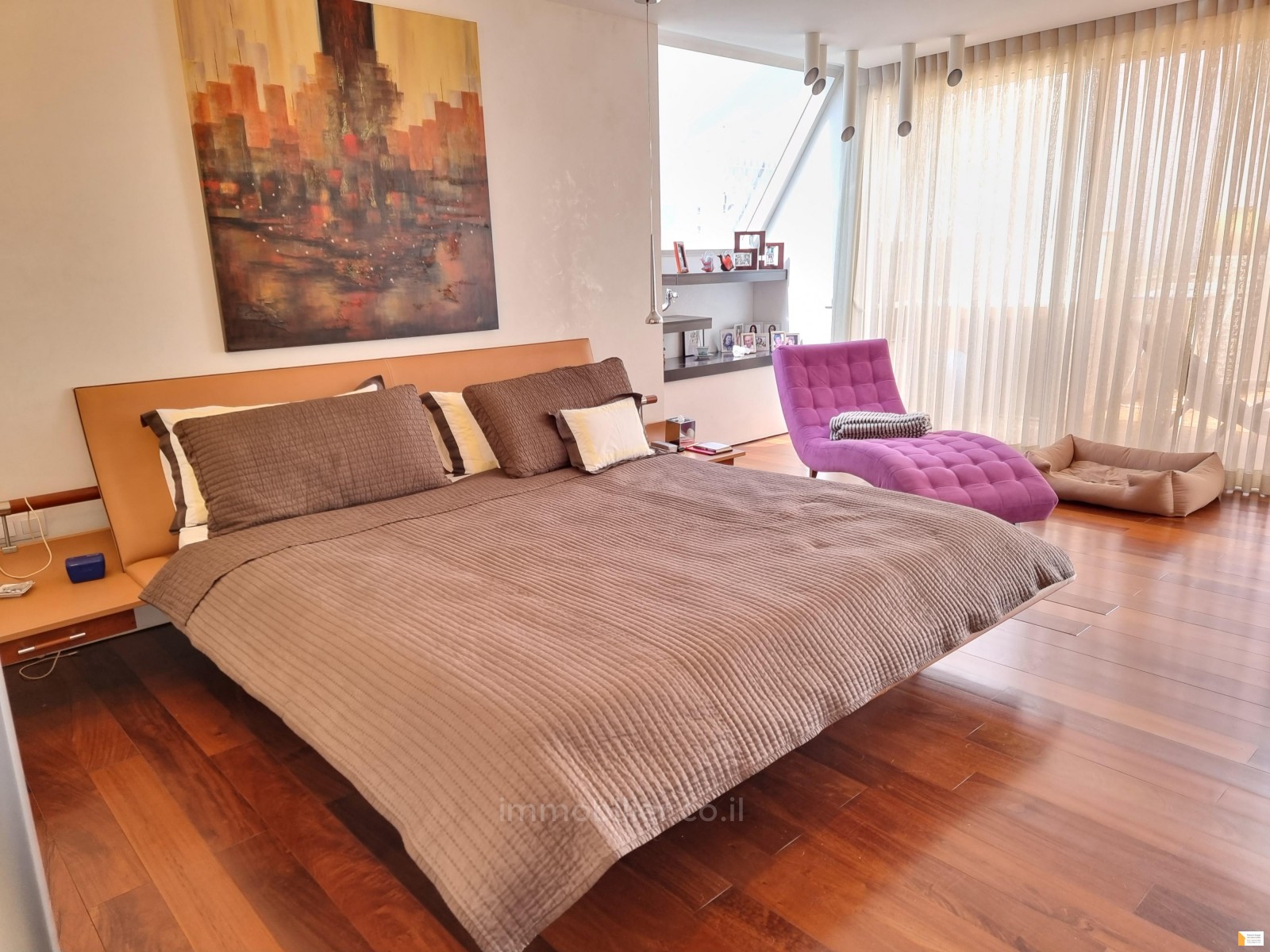 Duplex 3 cômodos Tel Aviv Região marítima 232-IBL-3556