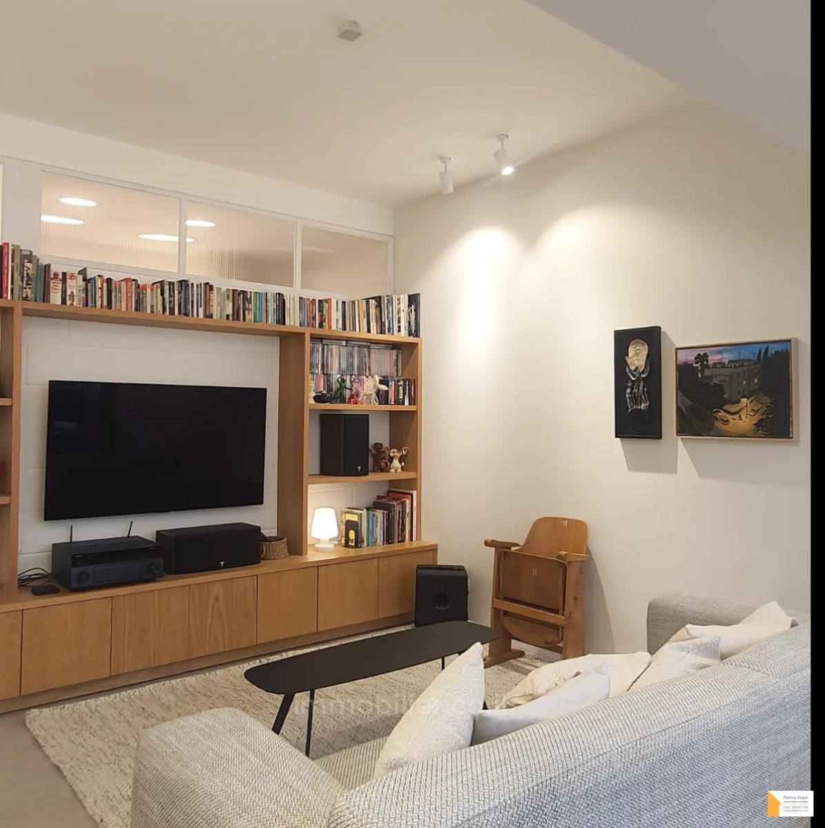 Apartamento 3.5 cômodos Tel Aviv Bazel 232-IBL-3673