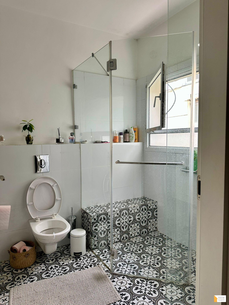 Apartamento 3 cômodos Tel Aviv Região marítima 232-IBL-3819