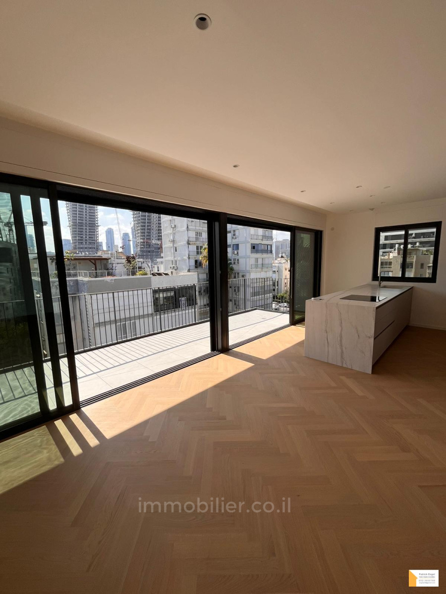 Apartamento 4 cômodos Tel Aviv Centro da cidade 232-IBL-3827