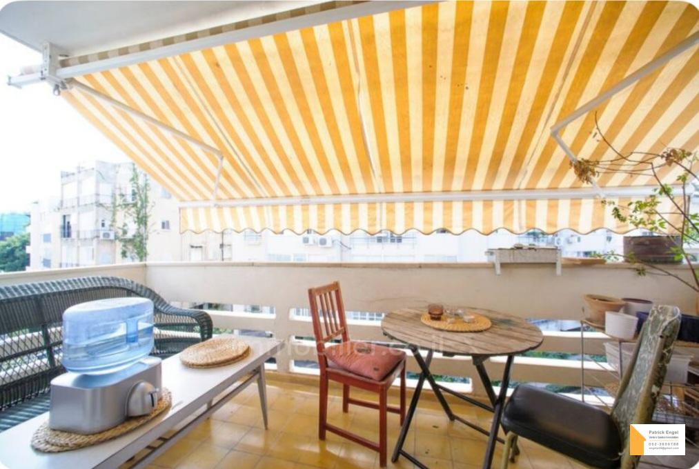 Apartamento 3 cômodos Tel Aviv Região marítima 232-IBL-3878