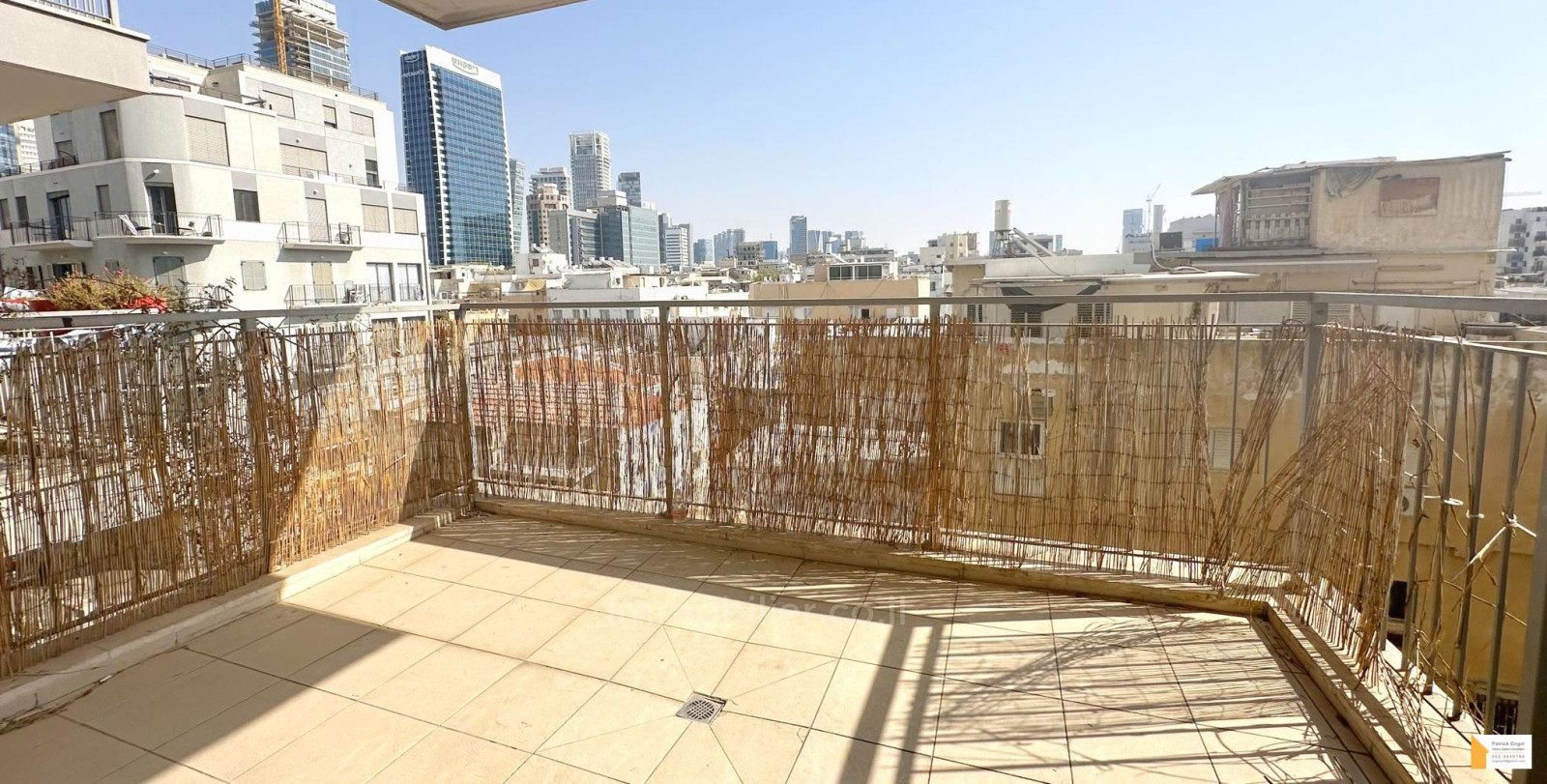 Apartamento 2 cômodos Tel Aviv Florentine 232-IBL-3881