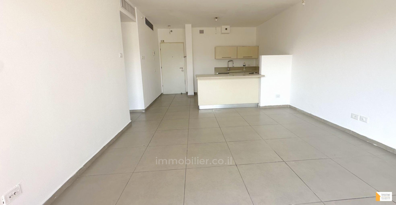 Apartamento 2 cômodos Tel Aviv Florentine 232-IBL-3881