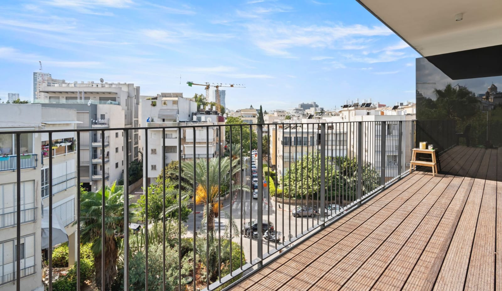 Apartamento 2.5 cômodos Tel Aviv Sokolov 232-IBL-3896
