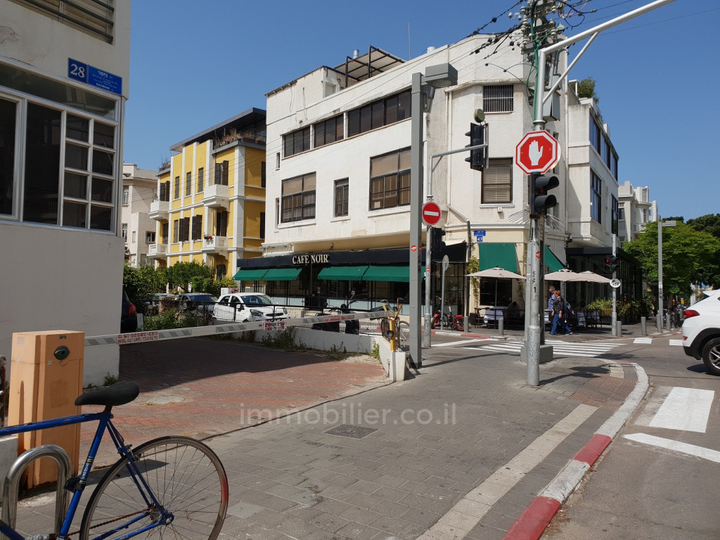Apartamento 4 cômodos Tel Aviv Lev Tel-Aviv 232-IBL-3979