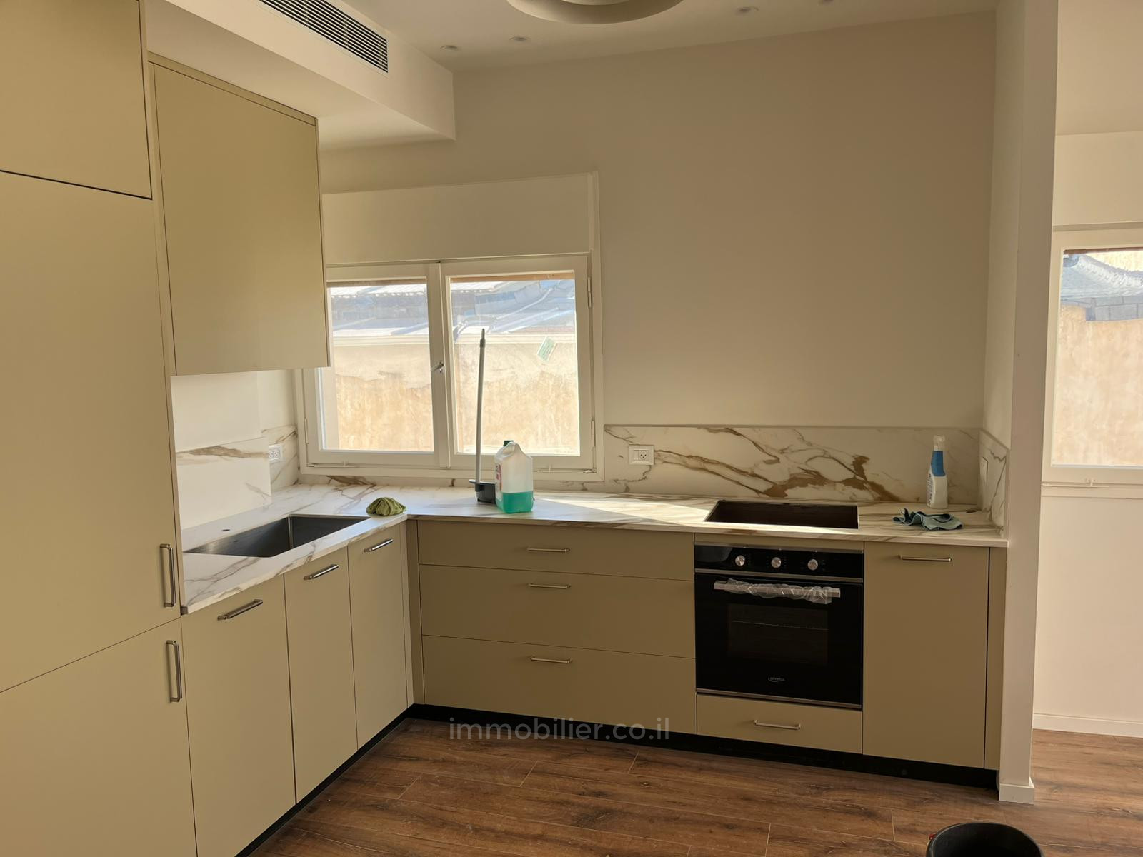Apartamento 2 cômodos Tel Aviv Lev Tel-Aviv 232-IBL-4007